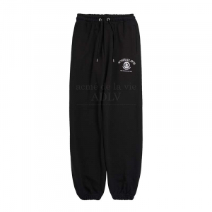 LAUREL A LOGO EMBLEM BASIC SWEAT PANTS BLACK