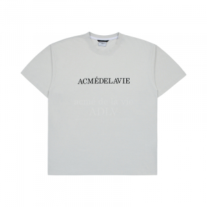 ESSENTIAL LOGO SEASON 2 SHORT SLEEVE T-SHIRT GREY