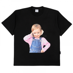 BABY FACE TELEPHONE GIRL SHORT SLEEVE T-SHIRT BLACK